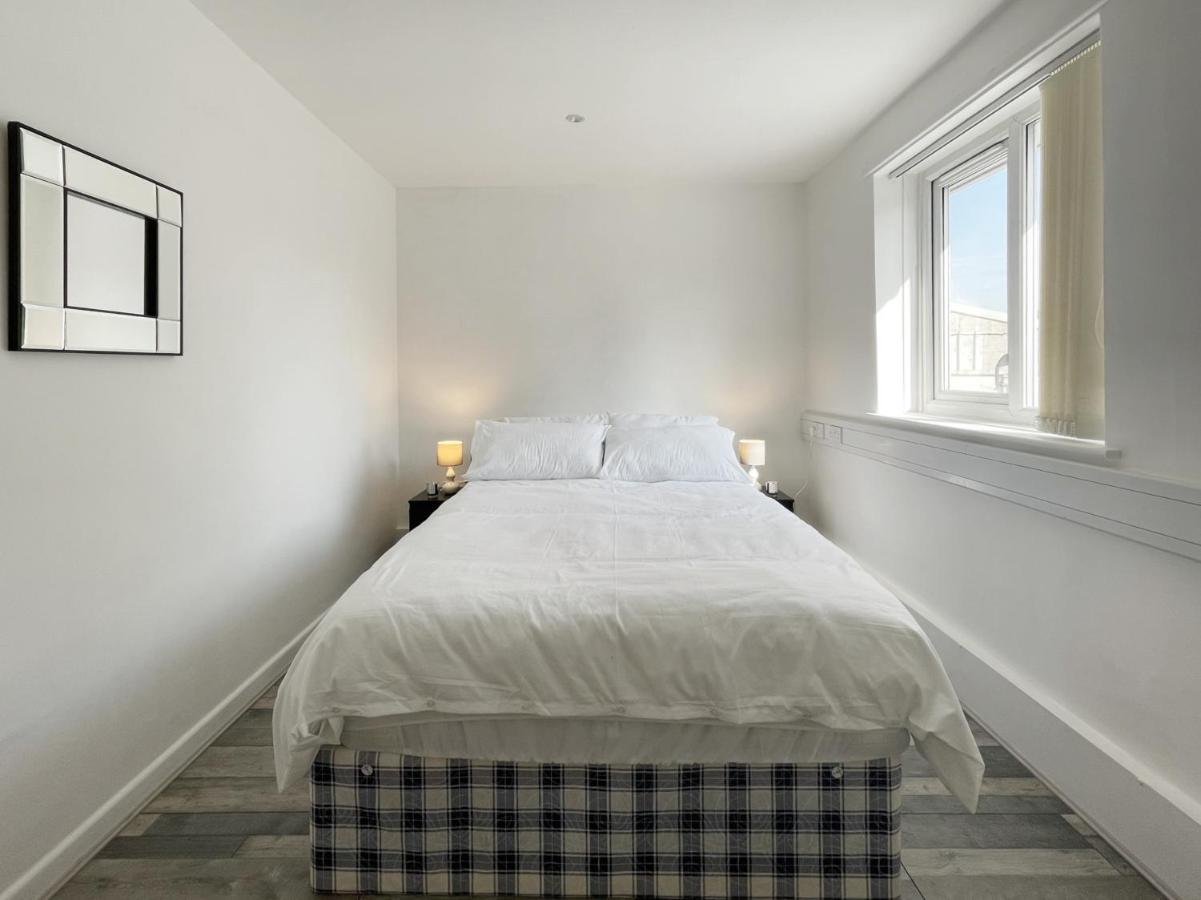 Bright, Warm & Cozy House In Harpurhey Apartment Manchester Ngoại thất bức ảnh