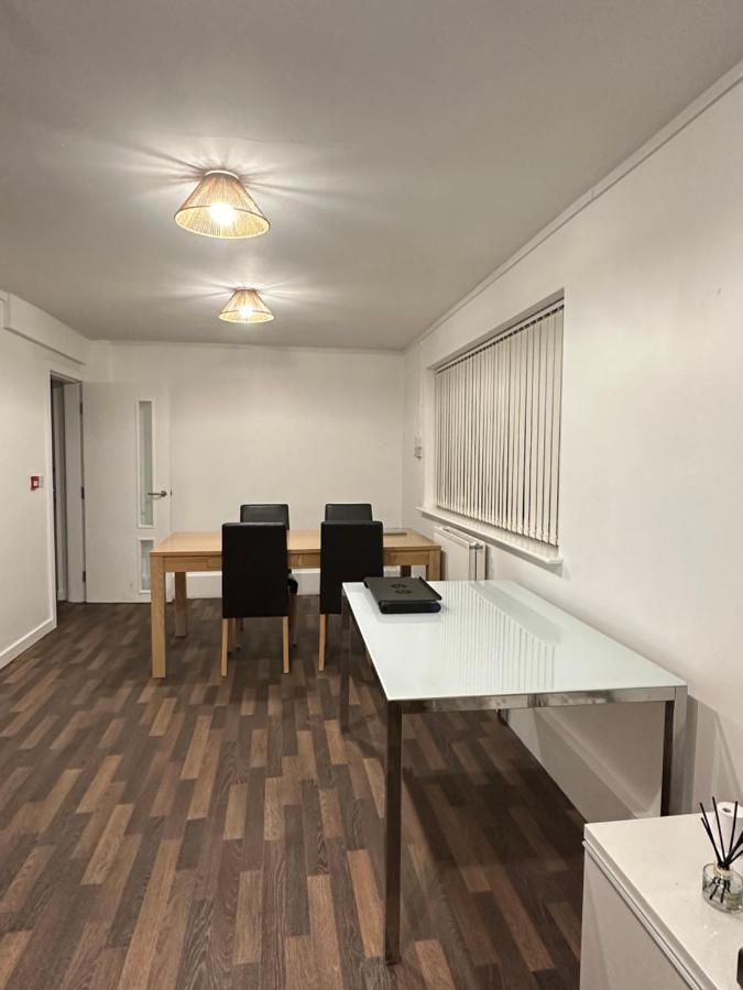 Bright, Warm & Cozy House In Harpurhey Apartment Manchester Ngoại thất bức ảnh