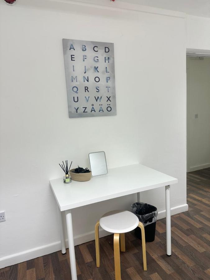 Bright, Warm & Cozy House In Harpurhey Apartment Manchester Ngoại thất bức ảnh